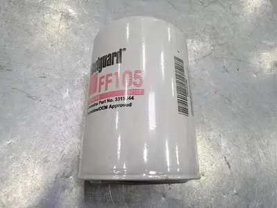 NEW FLEETGUARD FF105