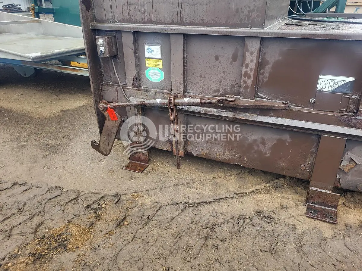 Used 2012 SEBRIGHT 5260-1-7 3 YARD COMPACTOR Misc Recycling Michigan US | US Recycling Equipment #1465931