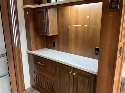 Used 2017 BIGHORN 39FL Campers, Caravans, Motorhomes Michigan US | Miedema Asset Management Group #1406910