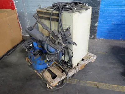 USED 2013 YASKAWA MOTOMAN MH6