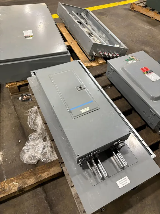 Used Square D BX330B Electrical Panels South Carolina US | ESS Industrial Equipment Sales #1229232
