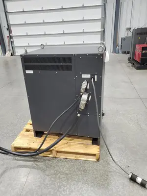 USED YASKAWA MOTOMAN MH50-II