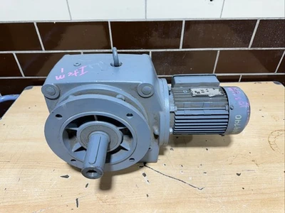 NEW SEW-EURODRIVE SF72 DT80N-6
