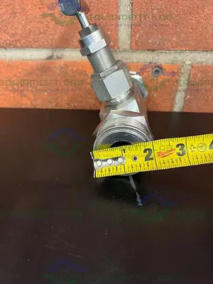 USED SWAGELOK SS-12NBF12 NEEDLE VALVE 6000 PSI W/ 1" SANITARY FITTING