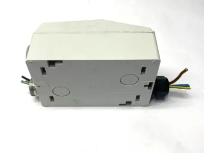 Used BACO Enclosed Disconnect Switch 3-Pole 32A Disconnects Michigan US | Maverick Industrial Sales #1391649
