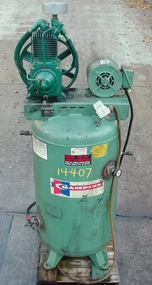 USED CHAMPION AIR COMPRESSOR VR5-8