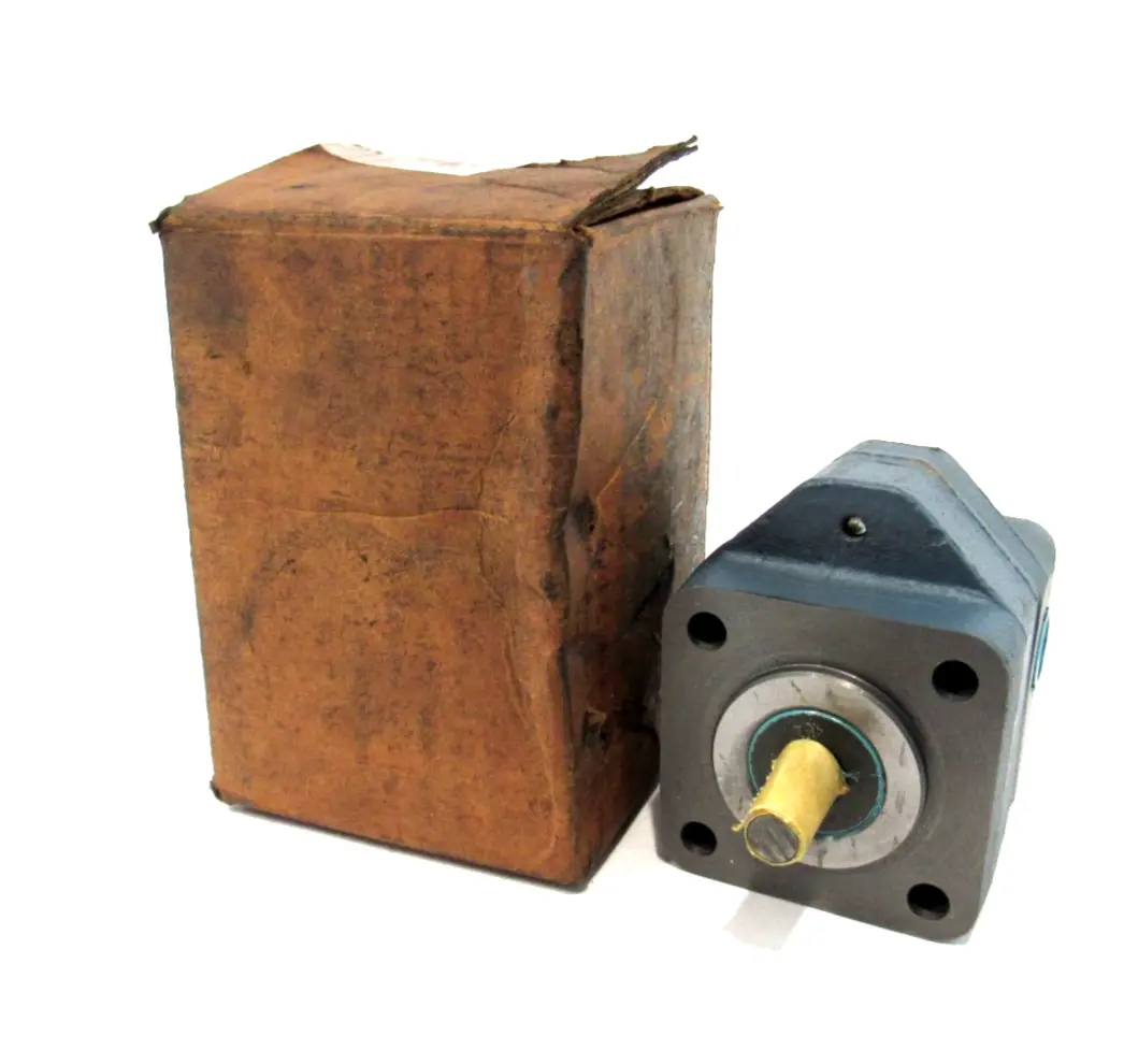NEW DELTA POWER HYDRAULIC D4 G3 HYDRAULIC GEAR PUMP D4G3