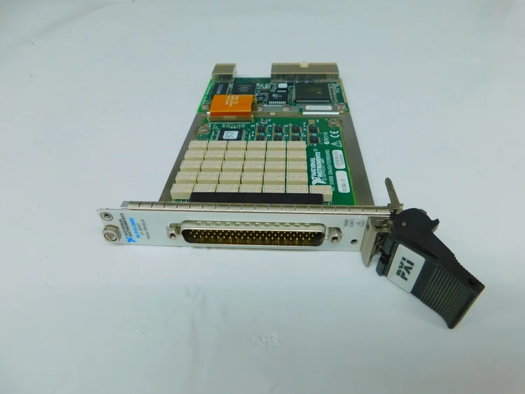 Used NATIONAL INSTRUMENTS _UNKNOWN_ PXIe Embedded Controllers Texas US | OCO Industrial #1689971