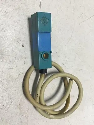USED YAMATAKE FL2-4A6S