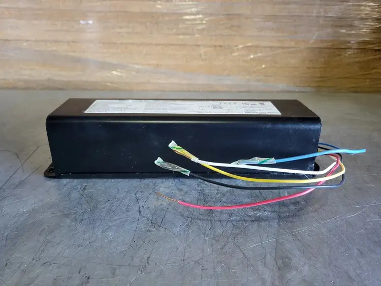 Used STANDARD 10068STD Misc Electrical & Power Parts British Columbia CA | Lenmark #247735