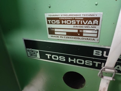 TOS Universal Cylindrical Grinder