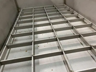 SS Heavy Duty Lidded Bin