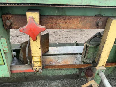 USED DOALL C-4 METALCUTTING BAND SAW