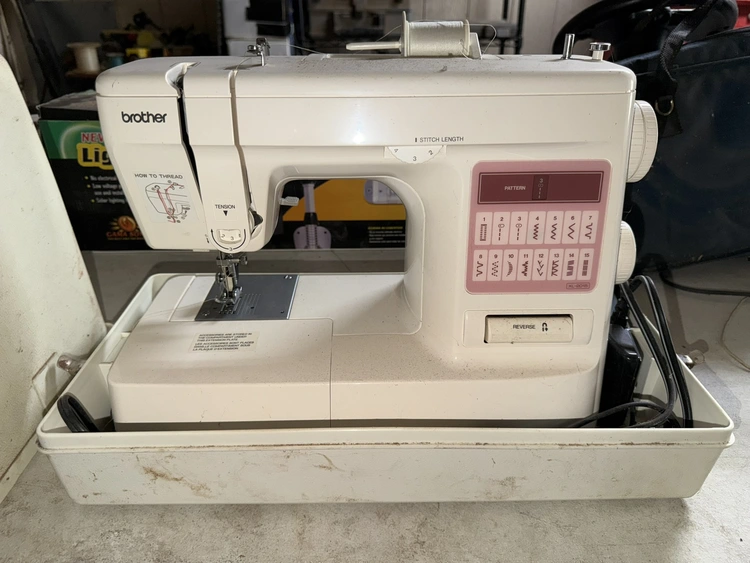 Used _UNKNOWN_ _UNKNOWN_ Sewing Equipment Michigan US | Miedema Asset Management Group #1313161