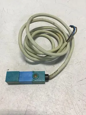 USED YAMATAKE FL2-4A6S