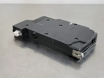 Used SCHNEIDER ELECTRIC ECB14020G3 Switchgears British Columbia CA | Lenmark #241420