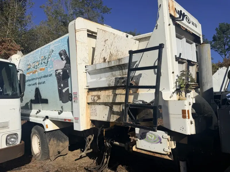 Used 2016 NEW WAY GARBAGE Garbage trucks North Carolina US | Levan Equipment #1573962