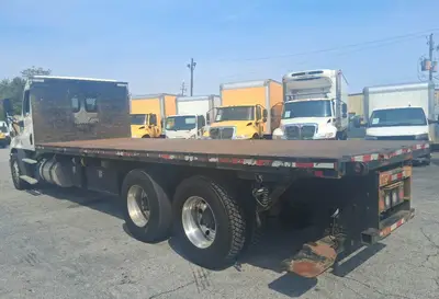 Used 2018 FREIGHTLINER CASCADIA Conventional trucks Florida US | Truck and Van Outlet #1509230