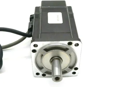 NEW LENZE AC TECH 524-20-326 ENCODER 6 AMP 3000RPM 240VAC 52420326