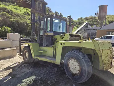 USED 1987 CLARK C500-Y300D