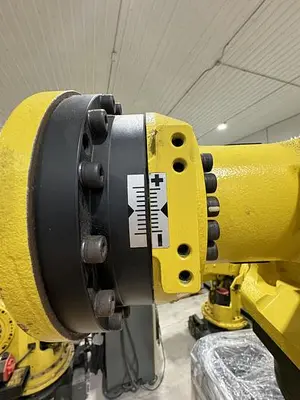 Used 2013 FANUC FANUC R-2000IB/165F Robots Michigan US | Aucto #1332176