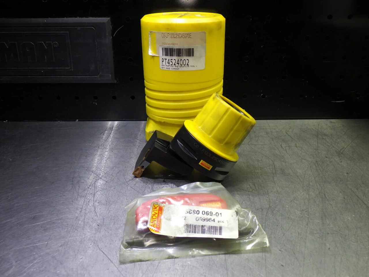 Sandvik Capto C6 Coolant Thru Grooving Head C6-LF123L25C45070E (LOC66)