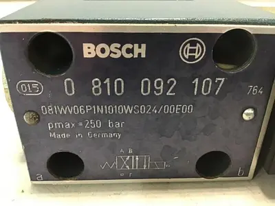 USED BOSCH 0 810 092 107