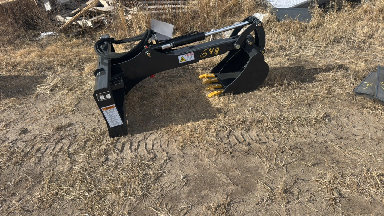Big Arm Backhoe for Skidsteer	Landhonor	2025	Unused	BH-12-72D