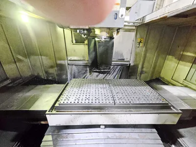 2005 AWEA BM-1600 Vertical Machining Centers | CNCsurplus (2)