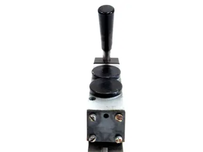 NEW REXROTH R431008468 PNEUMATIC DIRECTIONAL CONTROL VALVE