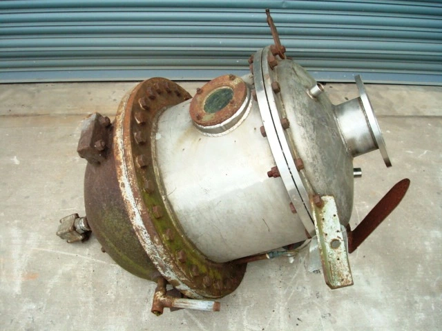 70 L S/S Jktd Pressure Vessel