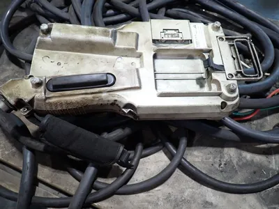 USED 2010 YASKAWA MOTOMAN MH6