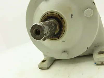 Sew Eurodrive R32 DT71D4/BMG/TH Inline Gearmotor .5Hp 230/400V 3PH 50hz 3.82:1