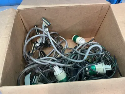 Used OMRON/PATLITE XW2Z100B Cable & Wire Ohio US | HGR 24 #1345479