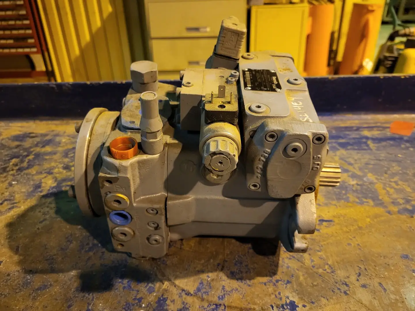 New | in-Stock REXROTH R902079986 Parts (Hydraulics and Pneumatics) British Columbia CA | Lenmark #264391