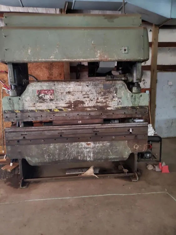 Used 1900 CINCINNATI 3-50 Press Brakes Oregon US | Revelation Machinery #404485