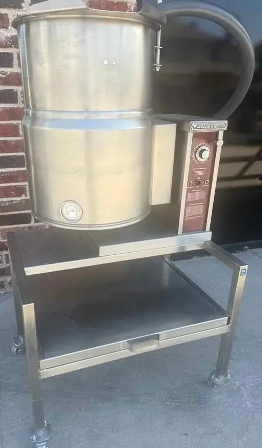 Used CROWN KEC-12 Cooking Kettles British Columbia CA | Surrey Food Equipment #1250615