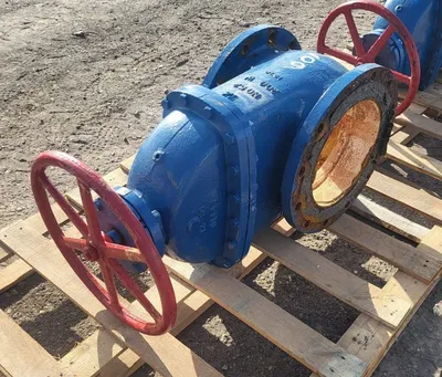 USED AMERICAN DARLING 12" GATE VALVE