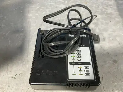 Used PANASONIC EY0L82 Battery Chargers Ohio US | HGR 24 #1507663