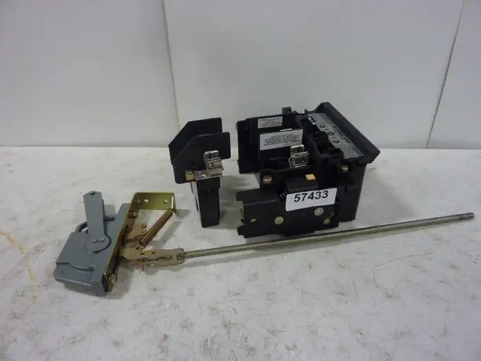 USED ALLEN BRADLEY 1494V-DS30 SER A
