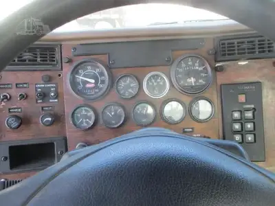 Used 2000 PETERBILT 330 Fuel & Lube Trucks Arizona US | Tuscon Trux & Equipment Sales #1546055