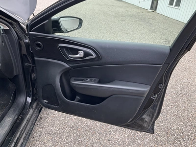 Used 2015 CHRYSLER 200 Sedans Michigan US | Miedema Asset Management Group #1406855