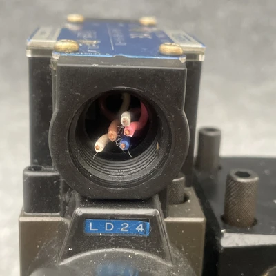 Used Yuken L-DSG-01-2B2-D24-70 Solenoid Valves California US | Davliegogo LLC #1705514