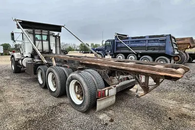 Used 1988 AUTOCAR ROLL-OFF Garbage trucks Wisconsin US | Proxy Equipment #1378327