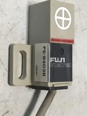 USED FUJI ELECTRIC PE-B4D3