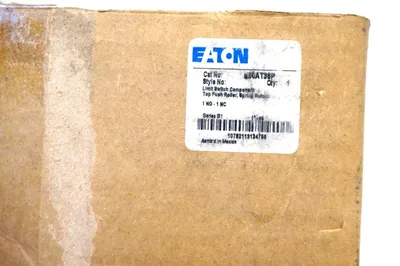 NEW CUTLER HAMMER E50AT36P LIMIT SWITCH
