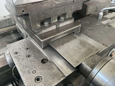 ZMM Centre Lathe, in good used condition, visible under power, video, POA