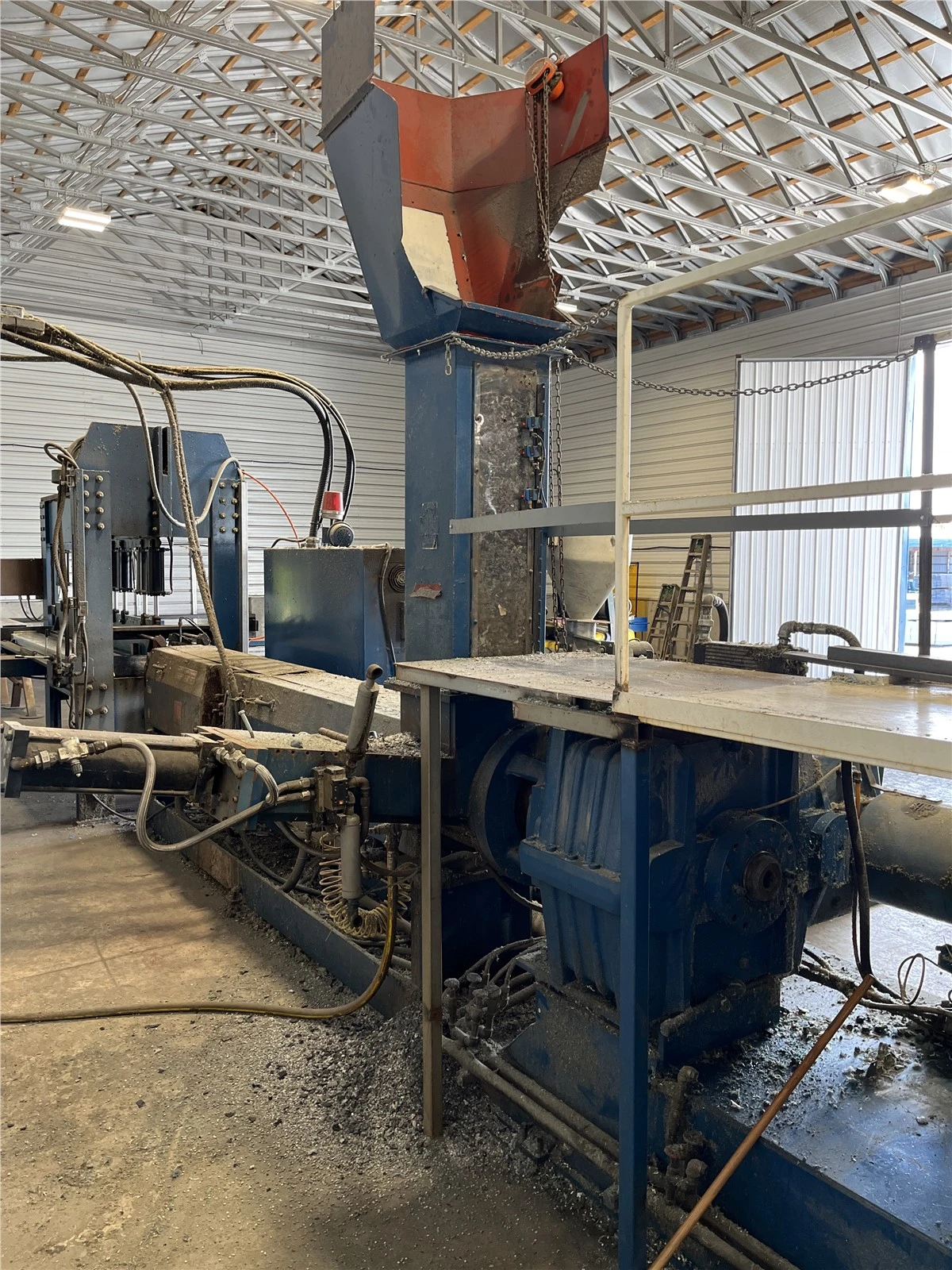 4.5" Davis Standard Single Screw Ram Stuffing Extruder, Model 45IN45-34, 400HP, New in 2011