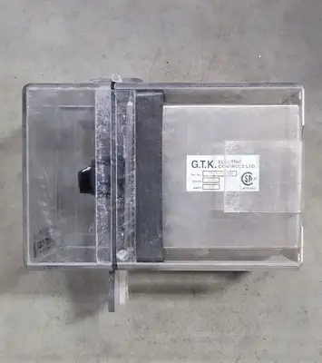 Control Station w/ Cover