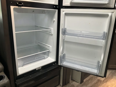 USED 2022 TRANSCEND 245RL